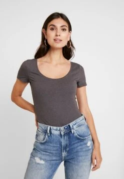 Anna Field 3 PACK - T-Shirt Basic - White/black/dark Grey -Anna Field Store a3fdce5a492745a99dc61fda4e440f7b