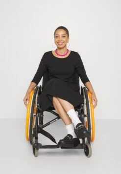 Anna Field Jerseykleid - Black 13 Anna Field Jerseykleid - Black -Anna Field Store c3a2b16cccec4495abd0a14f5d7df19d