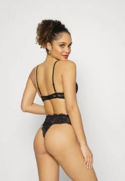 Anna Field 5PP HIGH RISE LACE THONG - String - Black 10 Anna Field 5PP HIGH RISE LACE THONG - String - Black -Anna Field Store cc6ce3dcb90042069d6fa0a1614ccbd7